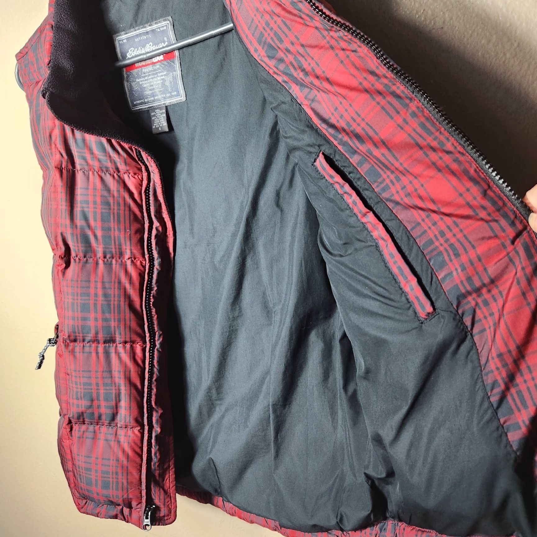 Eddie Bauer VINTAGE Eddie Bauer WeatherEdge Womens Vest - Red/Black Plaid Goose Down, Zip, Pockets, Short, Size S, Womens Size S / US 4 / IT 40 - 7 Thumbnail