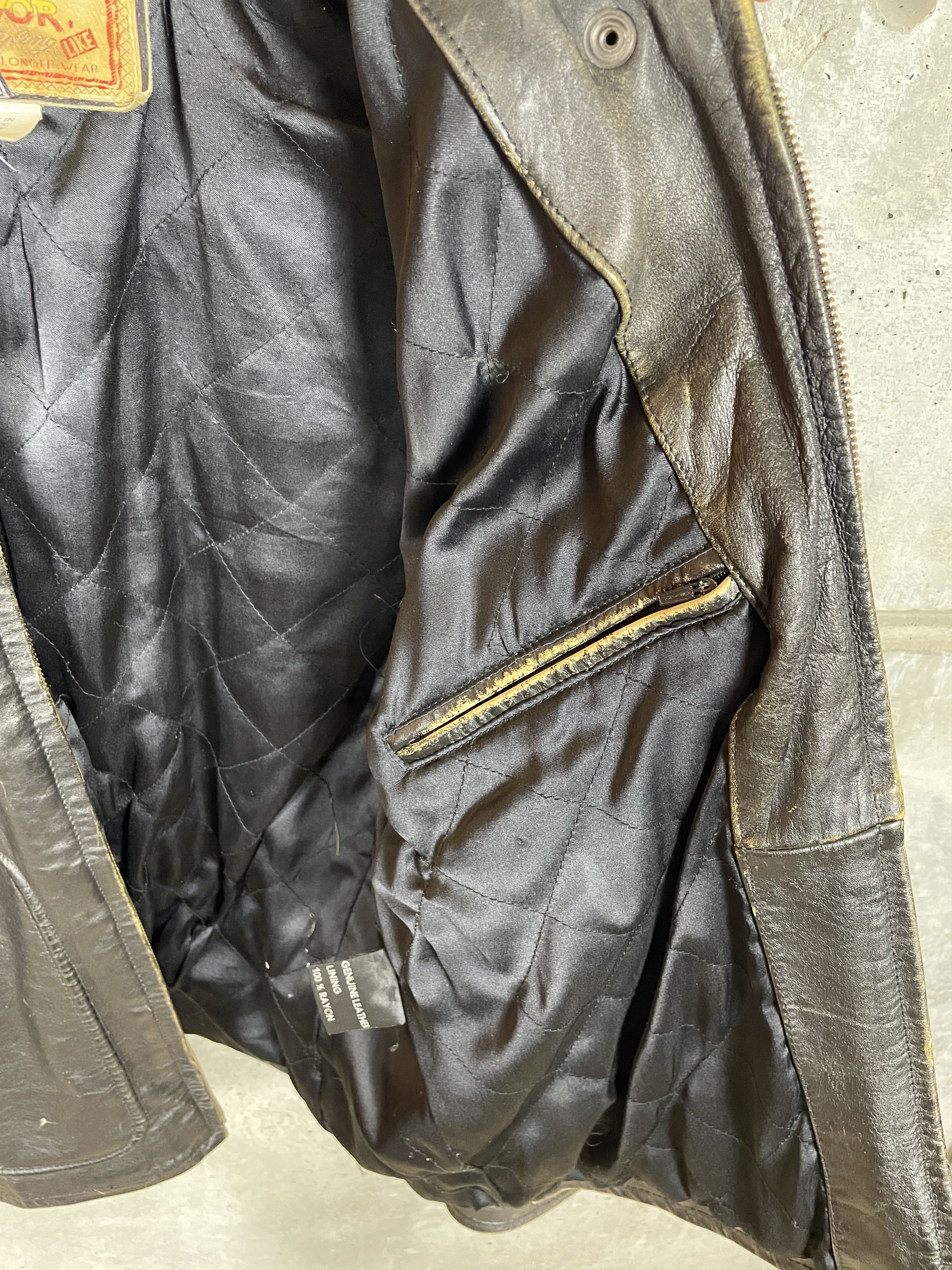 Vintage Lee Trevor Vintage Leather Jacket Size US M / EU 48-50 / 2 - 7 Thumbnail