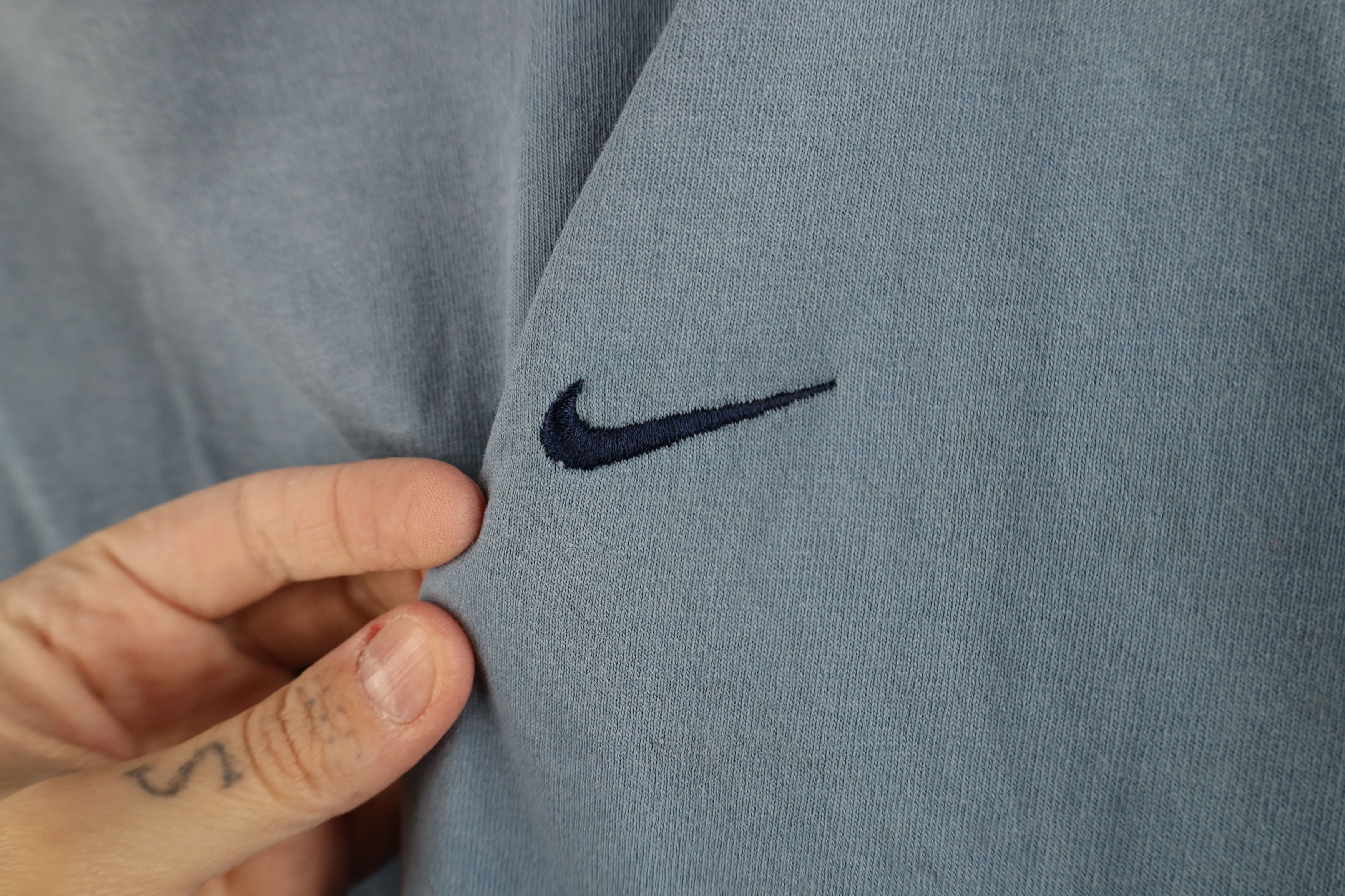 Nike Vintage Nike Scott Mini Swoosh Short Sleeve T-Shirt Blue Size US XL / EU 56 / 4 - 7 Thumbnail