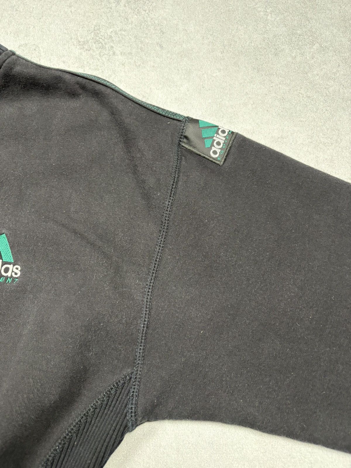 Adidas Vintage 90s Adidas Equipment Cropped Sweatshirt Black Logo M Size M / US 6-8 / IT 42-44 - 8 Thumbnail