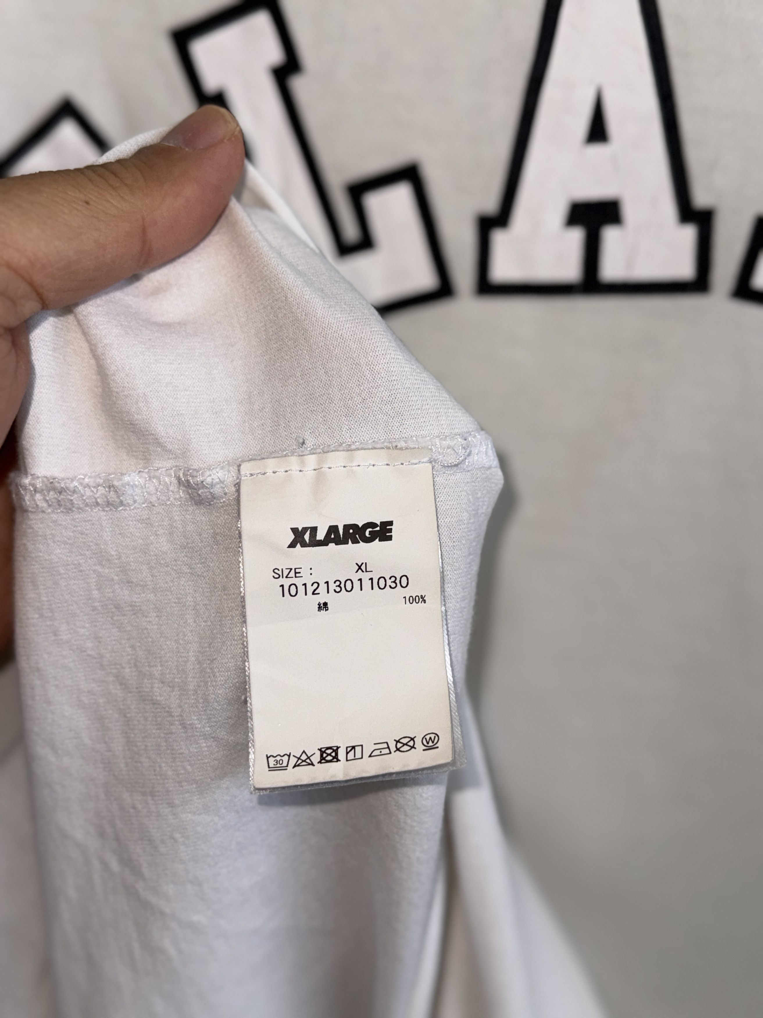 X-LARGE X-Large Long Sleeve T-Shirt Size US XL / EU 56 / 4 - 9 Thumbnail