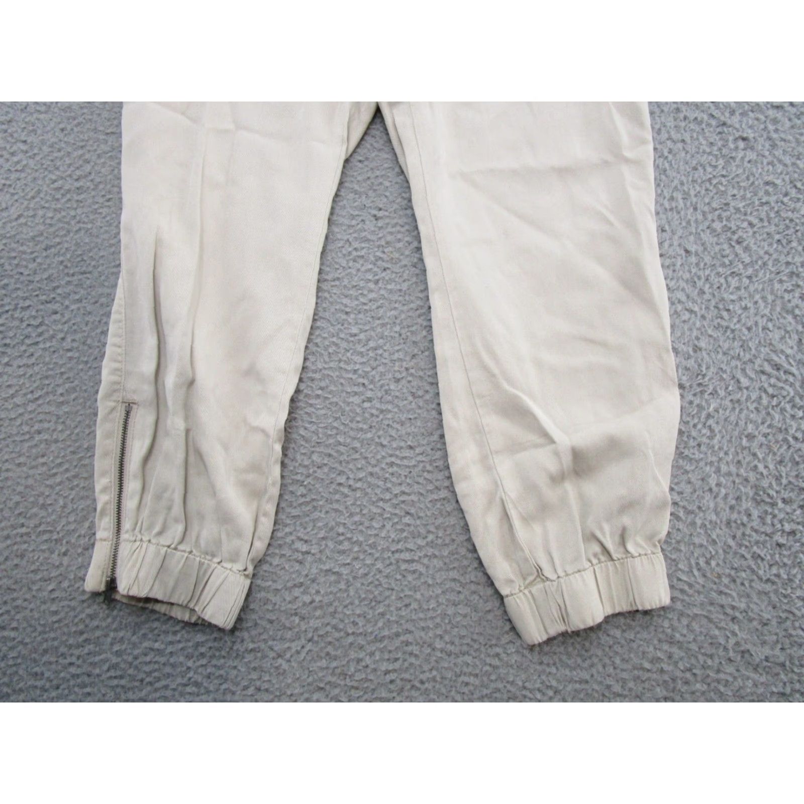 Nicole Miller Nicole Miller Women's Jogger Pants 100% Lyocell Size Small Beige Lyocell Jogger Pants Womens Short/Regular Fit Relaxed Size 28" / US 6 / IT 42 - 2 Thumbnail