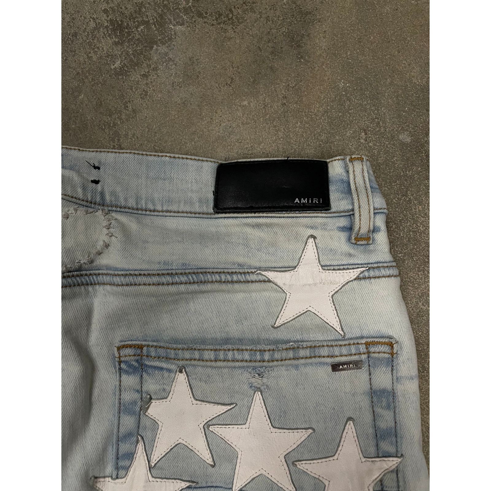 Amiri Amiri Chemist Jeans Light Wash White Stars 34 Used Size US 34 / EU 50 - 4 Thumbnail