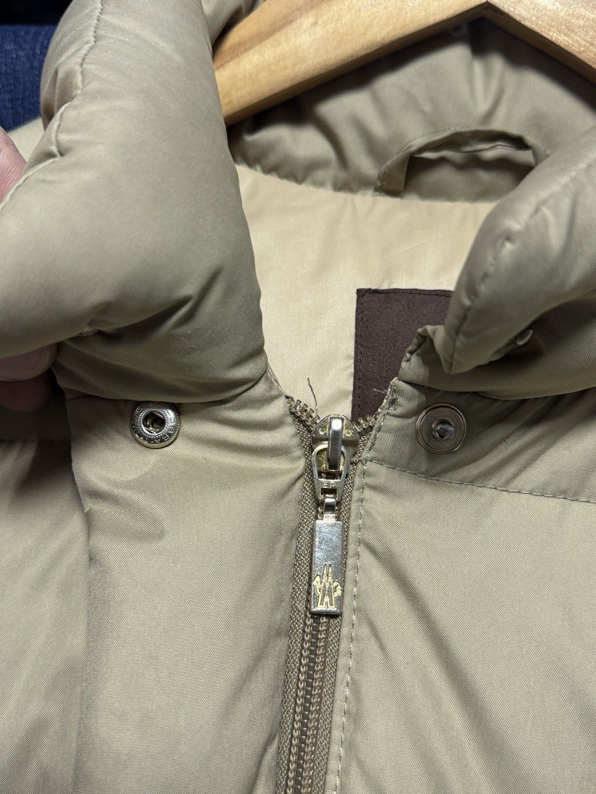 Moncler Vintage MONCLER Down Puffer Womens Bomber Jacket Size 1 Size S / US 4 / IT 40 - 11 Thumbnail