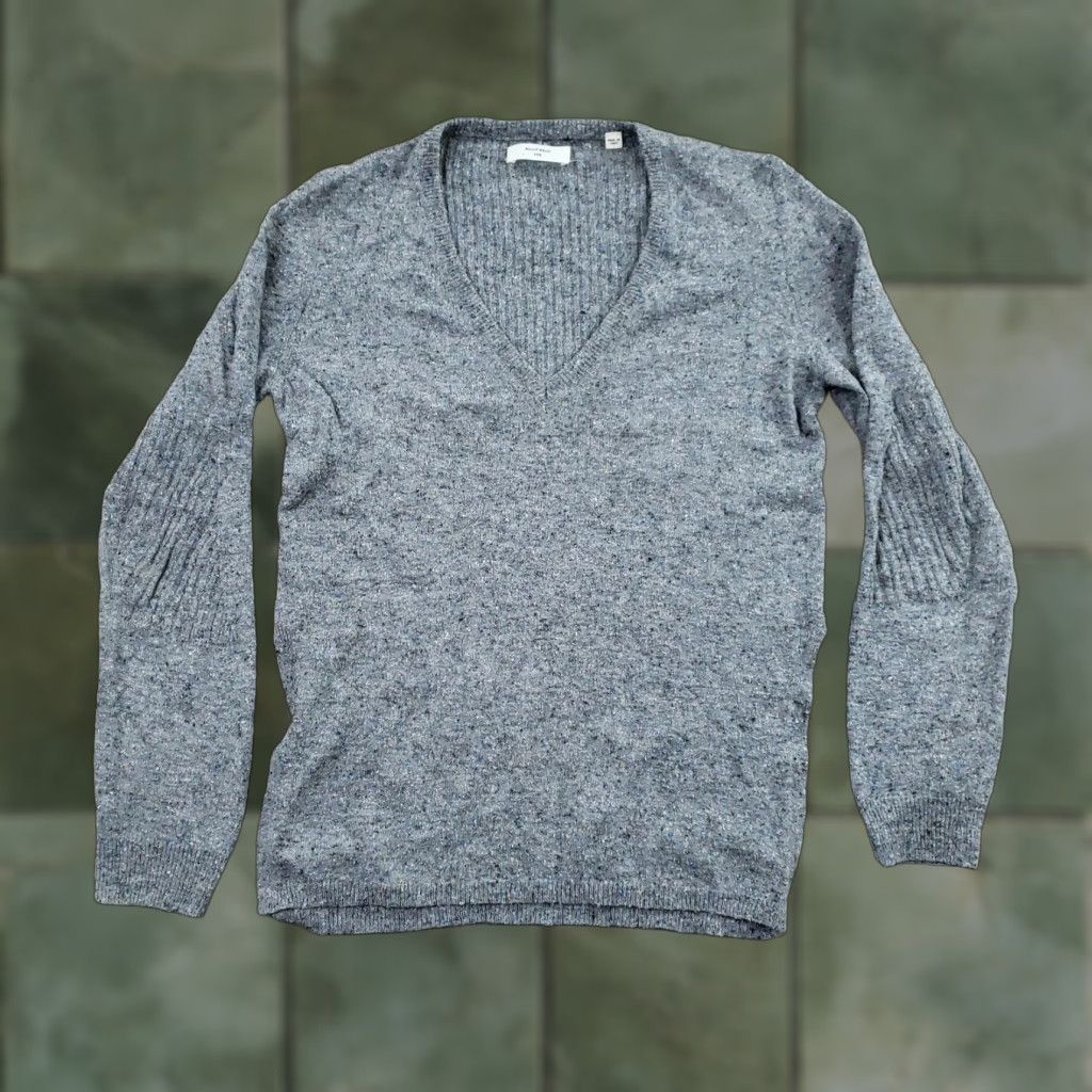 Billy Reid VINTAGE Billy Reid Sweater Womens XXS Gray V Neck Made In Italy Silk Wool Blend Size XXS / US 00 / IT 34 - 1 Thumbnail