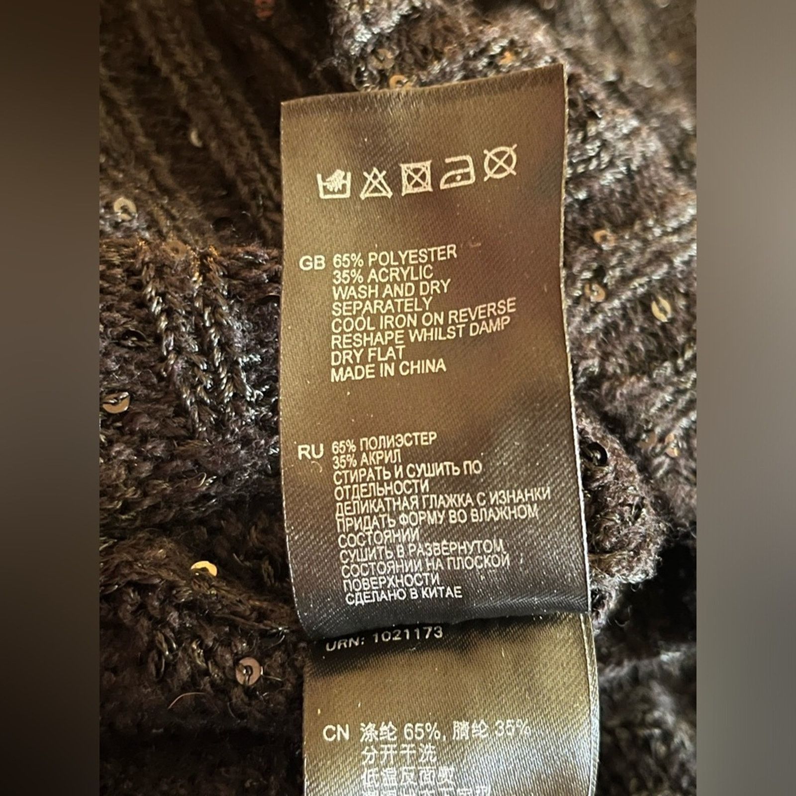 Reiss Reiss V Neck Sweater Sequins Black Size Small Size S / US 4 / IT 40 - 6 Thumbnail