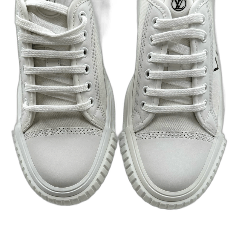 Louis Vuitton Louis Vuitton White Thick Sole Sneakers Size US 7.5 / EU 40-41 - 1 Thumbnail