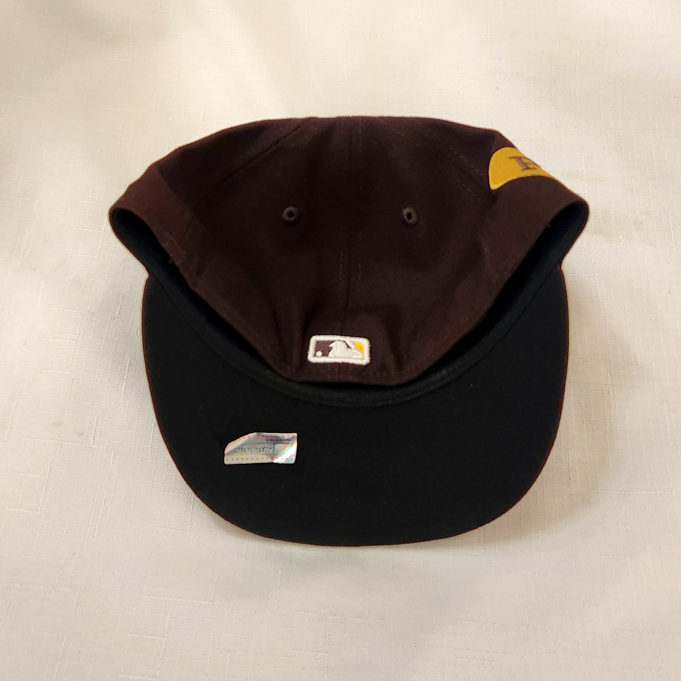 New Era New Era 59FIFTY San Diego Padres Peter Seidler heart Patch Size ONE SIZE - 3 Thumbnail