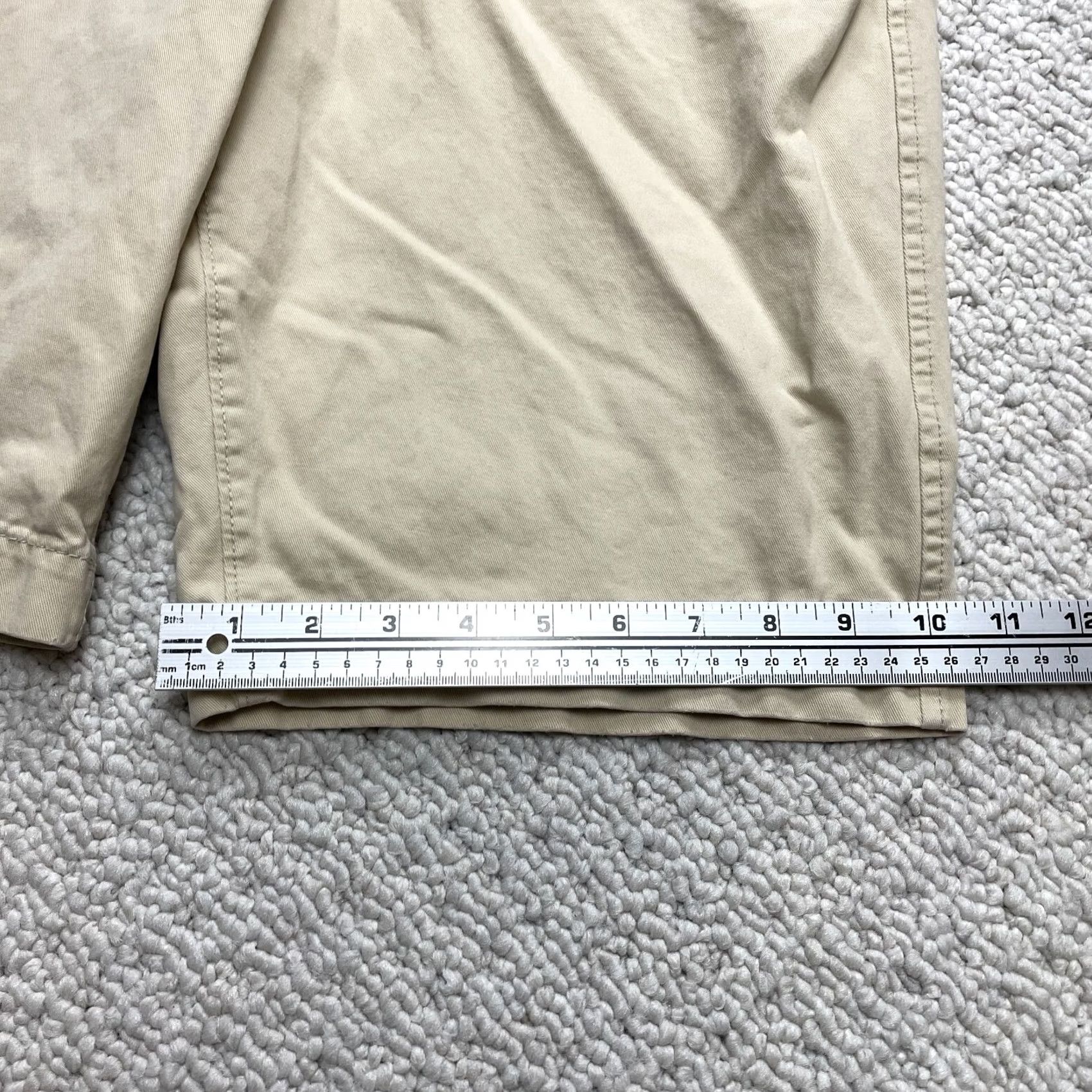 American Eagle Outfitters American Eagle Longboard Chino Shorts Mens 31 Light Beige Khaki 11" Inseam Solid Size US 31 - 2 Thumbnail