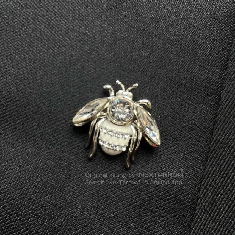 Dior Dior Diamonds and small bee inside full print logo suit ja Size US XS / EU 42 / 0 - 3 Thumbnail