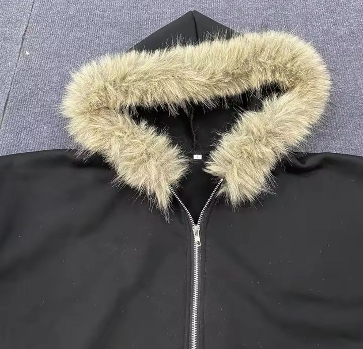 Other Fashion Punk Y2K Goth Grunge Flurry Hat Fur Hoodies Size US XL / EU 56 / 4 - 4 Thumbnail