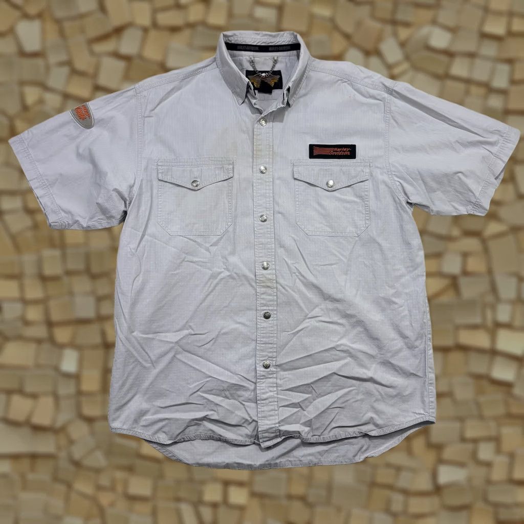 Harley Davidson Harley-Davidson Shirt Mens Large Gray Snap Button Short Sleeve Pockets Ripstop Button-Up Logo Embroidered Casual Travel Men Size US L / EU 52-54 / 3 - 1 Thumbnail