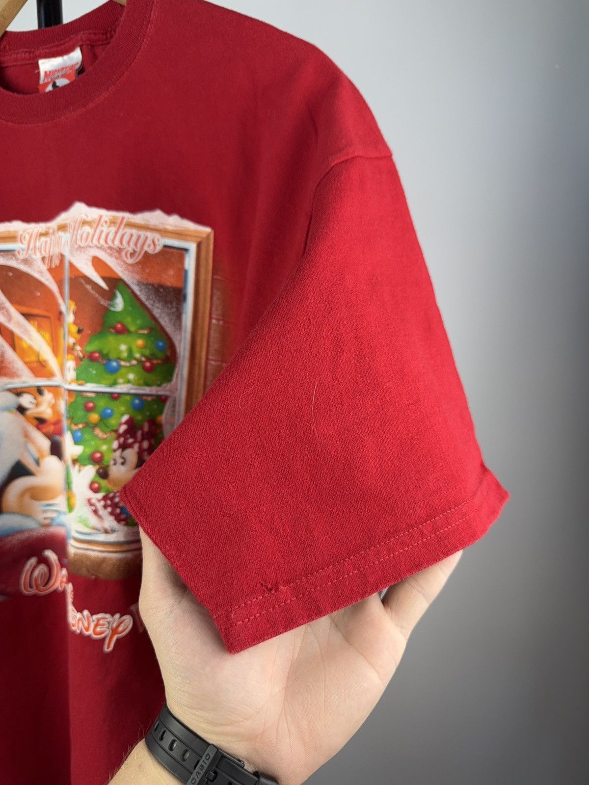 Disney × Vintage Vintage 90's Disney Mickey Mouse Happy Holidays T Shirt Size US L / EU 52-54 / 3 - 3 Thumbnail