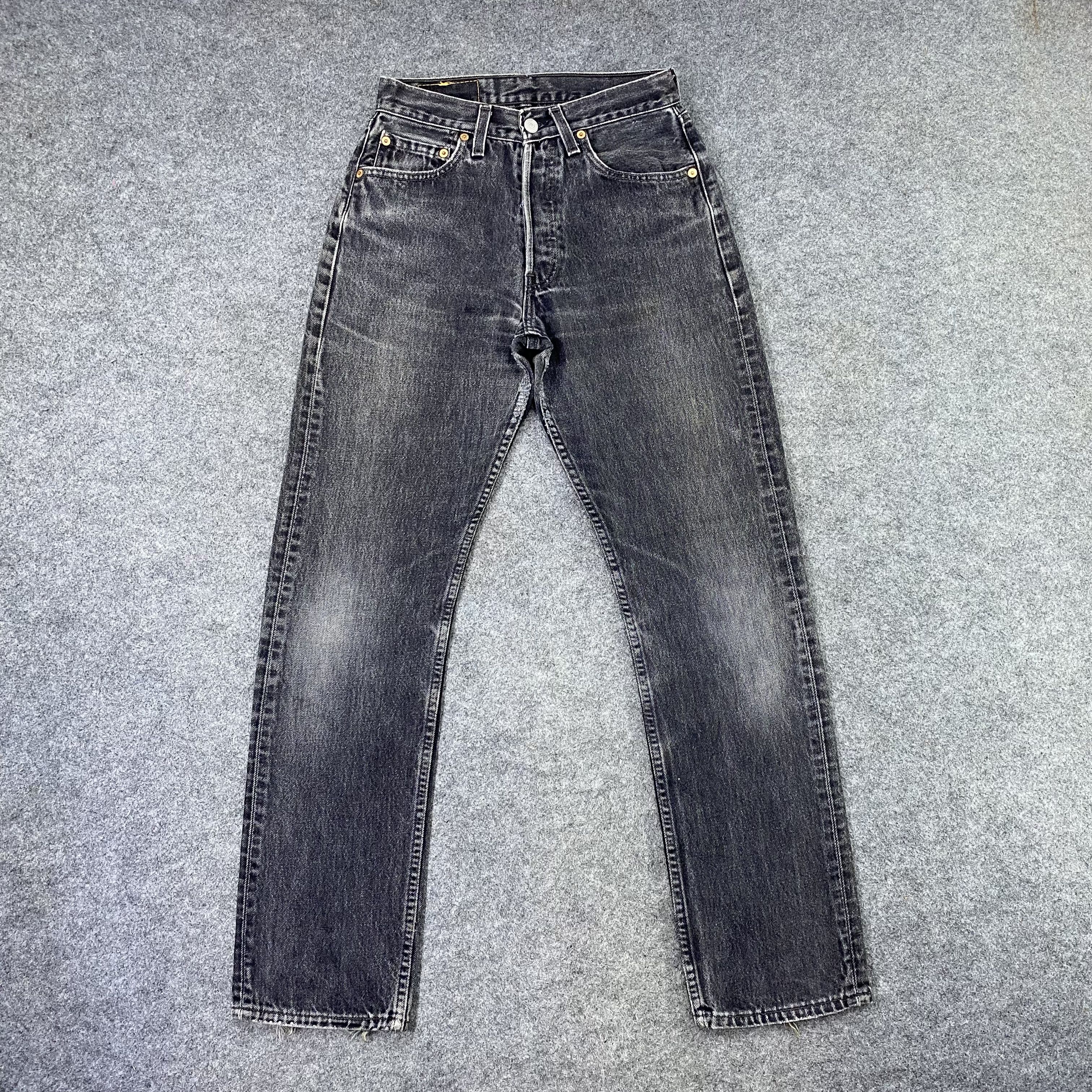 Jean × Levi's × Vintage Vintage Levi's 501 Black Wash Jeans-J1172 Size 27" / US 4 / IT 40 - 1 Thumbnail
