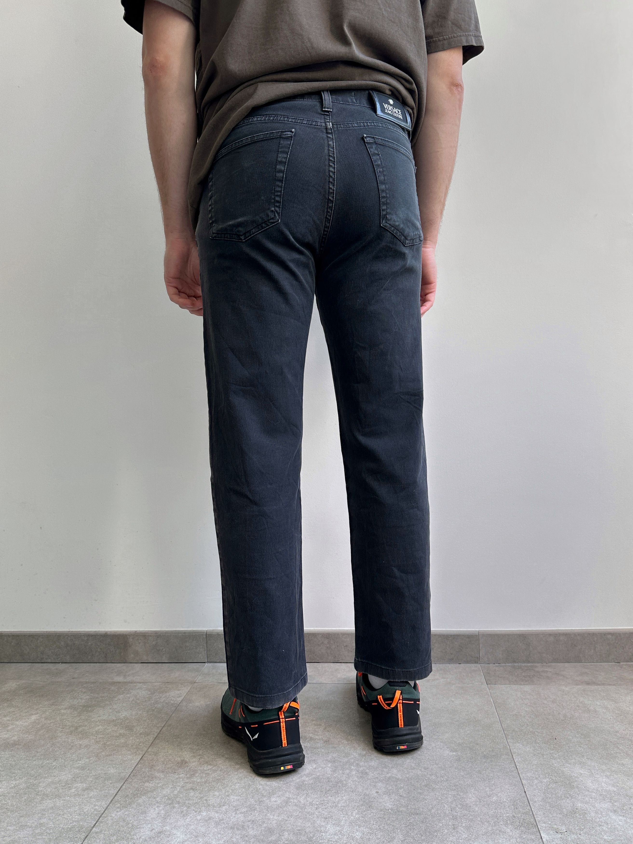 Versace Jeans Couture Vintage Versace Jeans Couture Black Denim Jeans Size US 28 / EU 44 - 3 Thumbnail