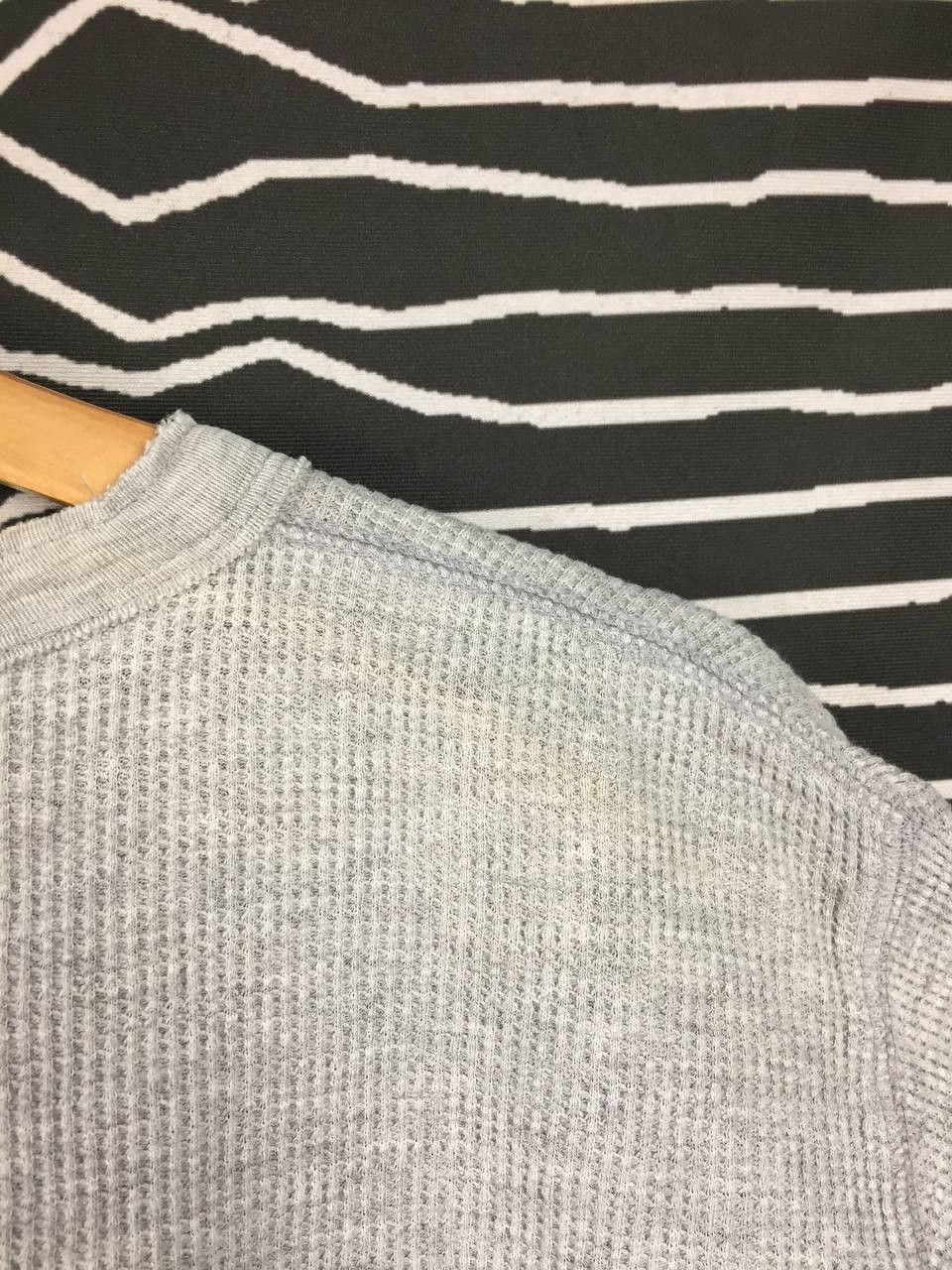 Uniqlo Uniqlo Authentic Original Wash Waffle Knit Henley Tee Size US XL / EU 56 / 4 - 9 Thumbnail