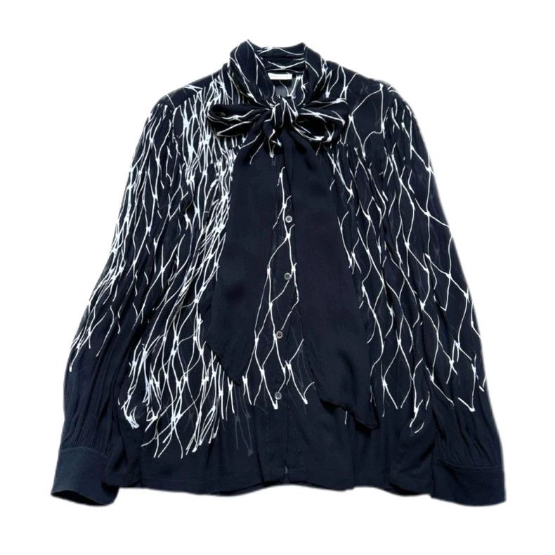 Unique Print Tie Collar Shirt