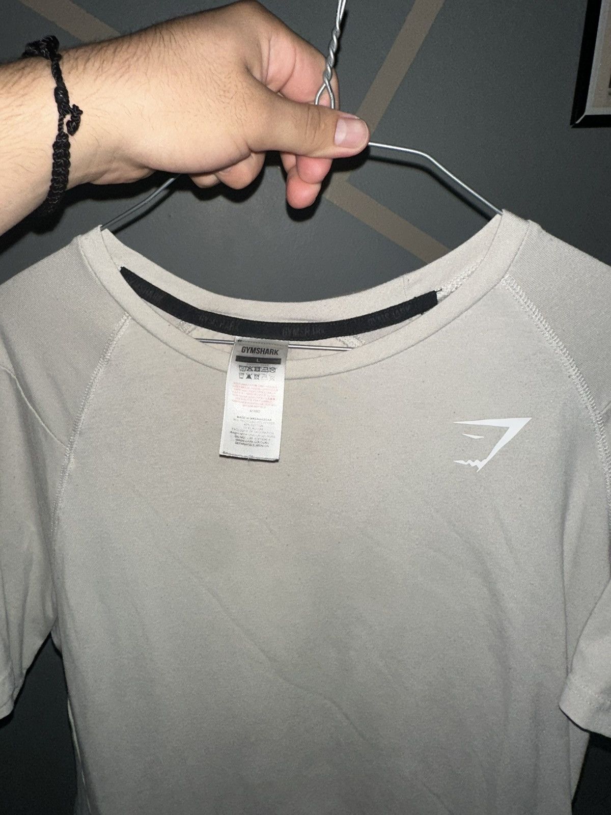 Gymshark gym shark tee Size US L / EU 52-54 / 3 - 1 Thumbnail