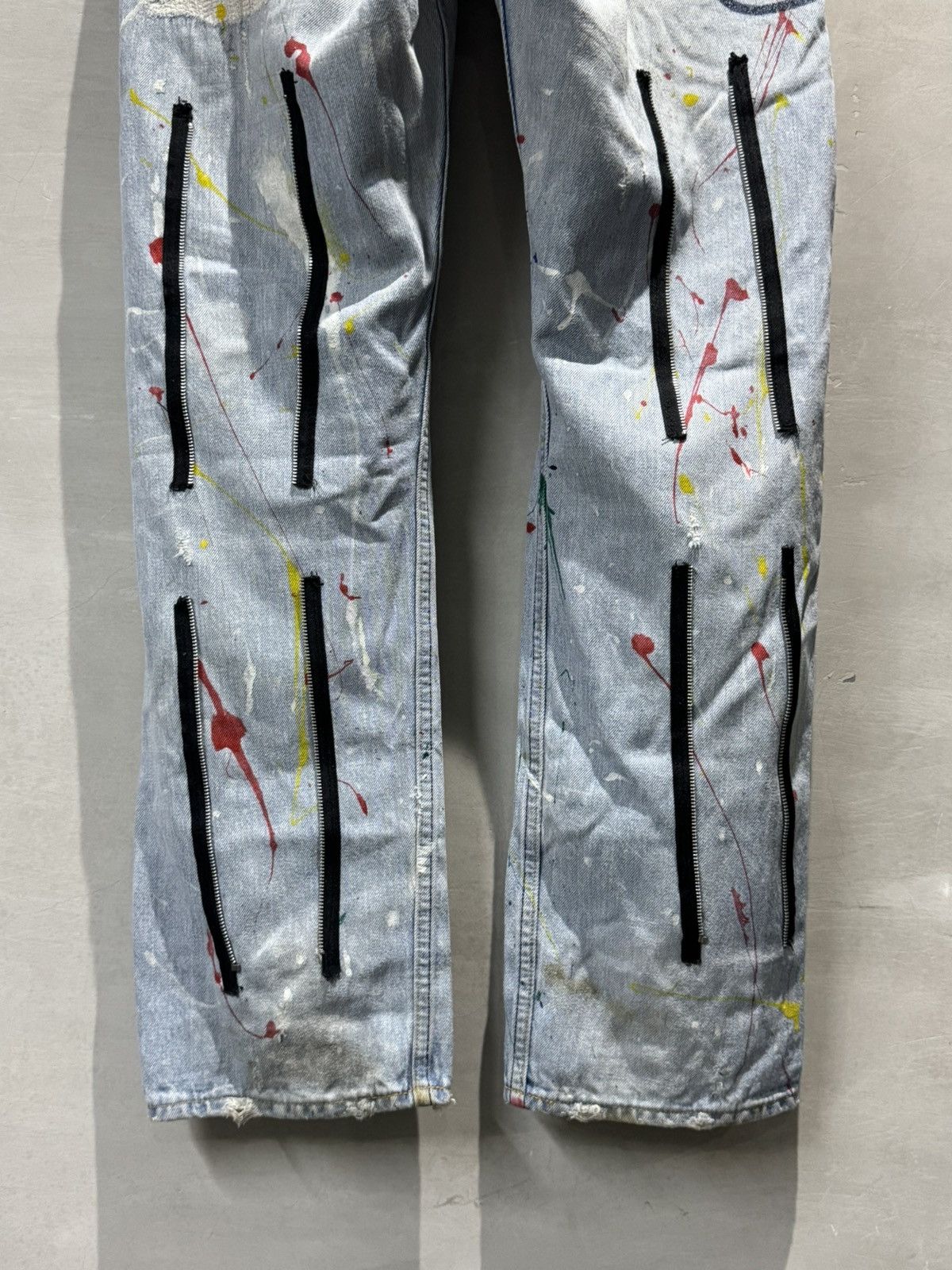 Fragment Design × Levi's Heavily Distressed Levis 505 x Fragment Design Selvedge Jean Size US 36 / EU 52 - 3 Thumbnail