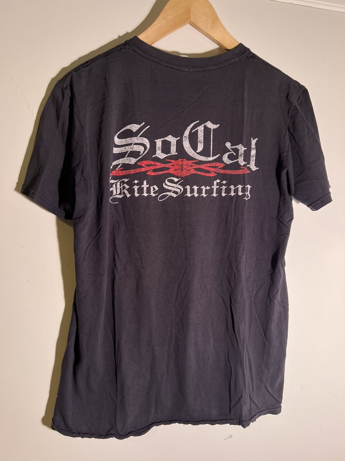 Vintage Y2K 2000’s VTG Vintage So Cal Kite Surfing Retro Goth Shirt Size US S / EU 44-46 / 1 - 1 Thumbnail