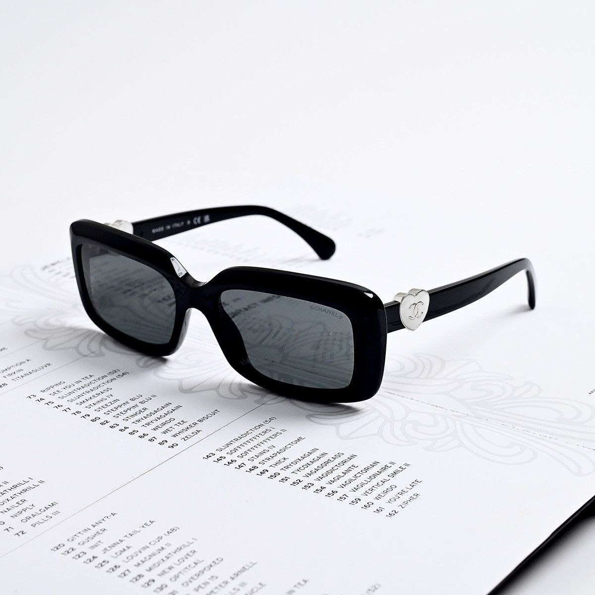 Chanel CHANEL 0CH5520 SUNGLASSES Size ONE SIZE - 1 Thumbnail