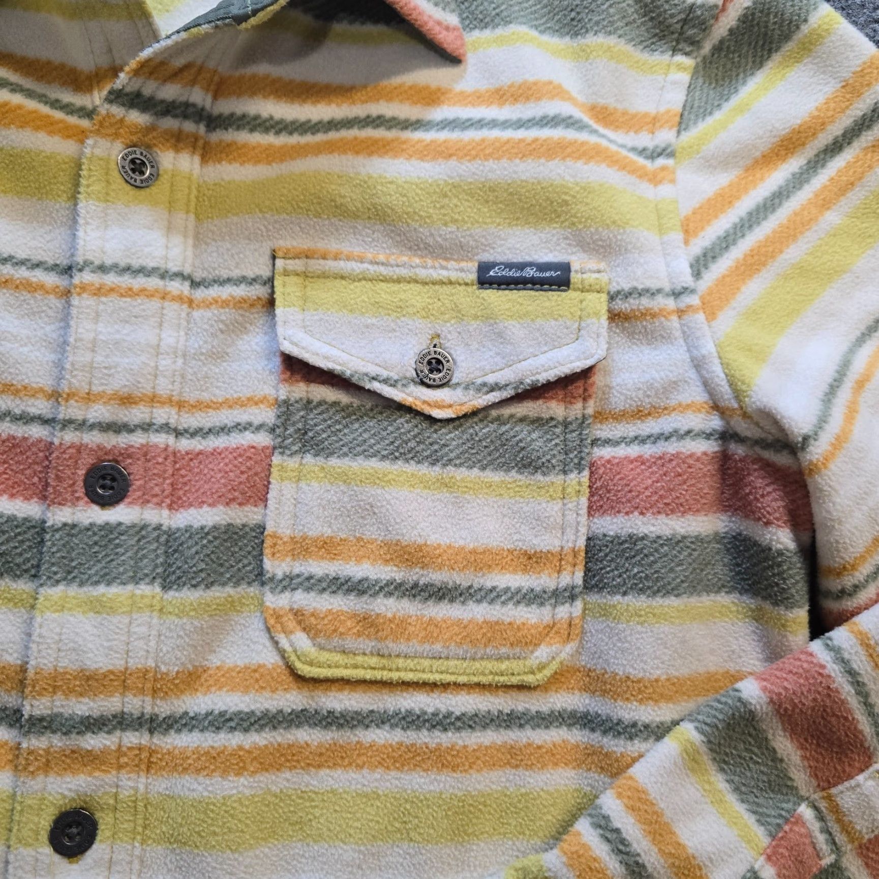 Eddie Bauer Eddie Bauer Shirt Mens Small Green Striped Fleece Button Western Casual Size US S / EU 44-46 / 1 - 3 Thumbnail