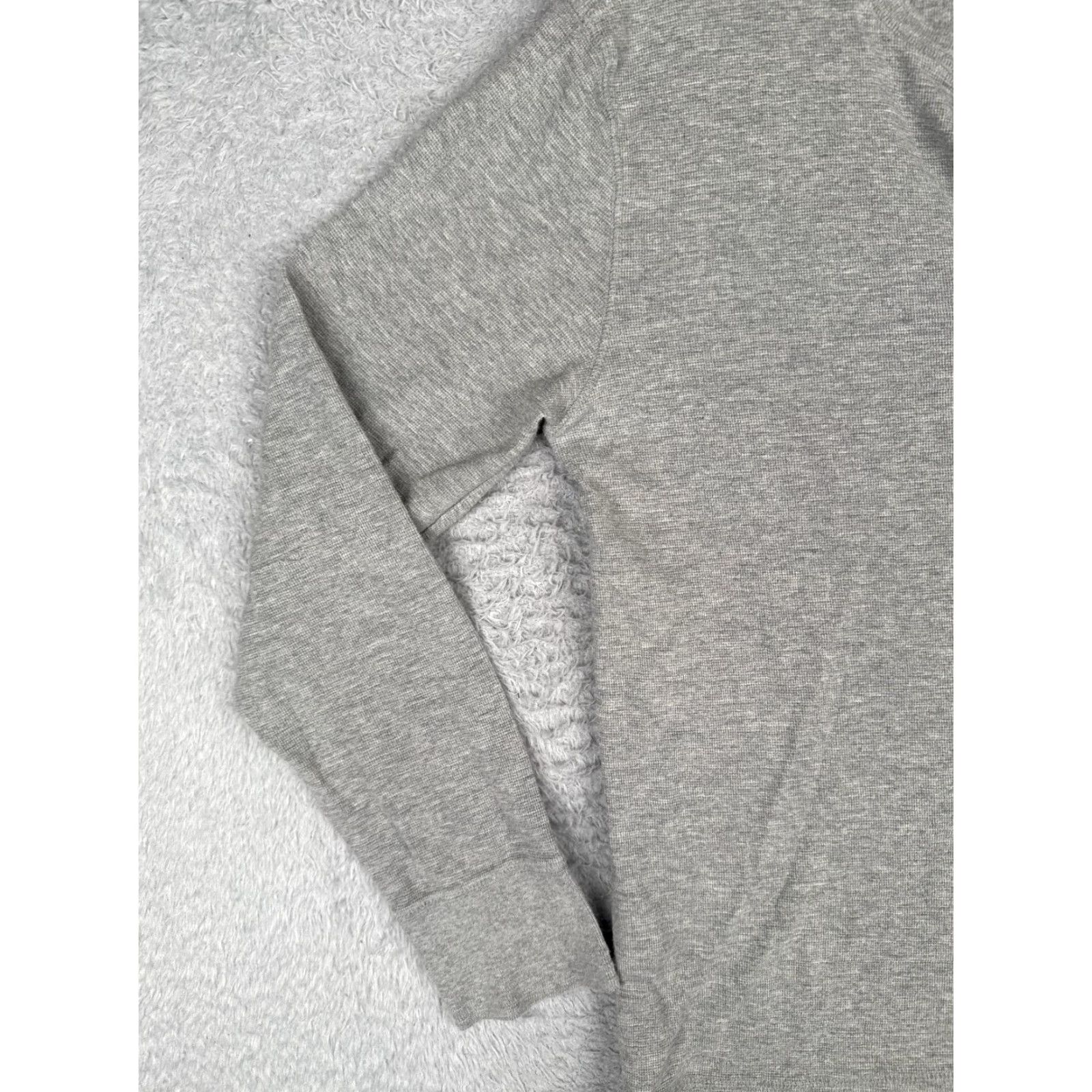 Tommy Hilfiger Tommy Hilfiger Shirt Adult Large Gray Knit Long Sleeve Henley Neck 100% Cotton Size US L / EU 52-54 / 3 - 3 Thumbnail