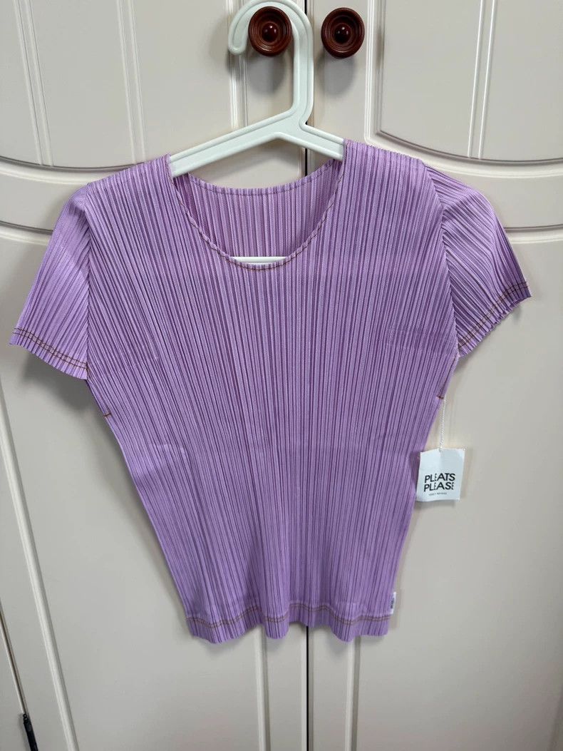 Issey Miyake Issey Miyake size:3 Pinkish-purple pleated short-sleeved s Size XS / US 0-2 / IT 36-38 - 1 Thumbnail