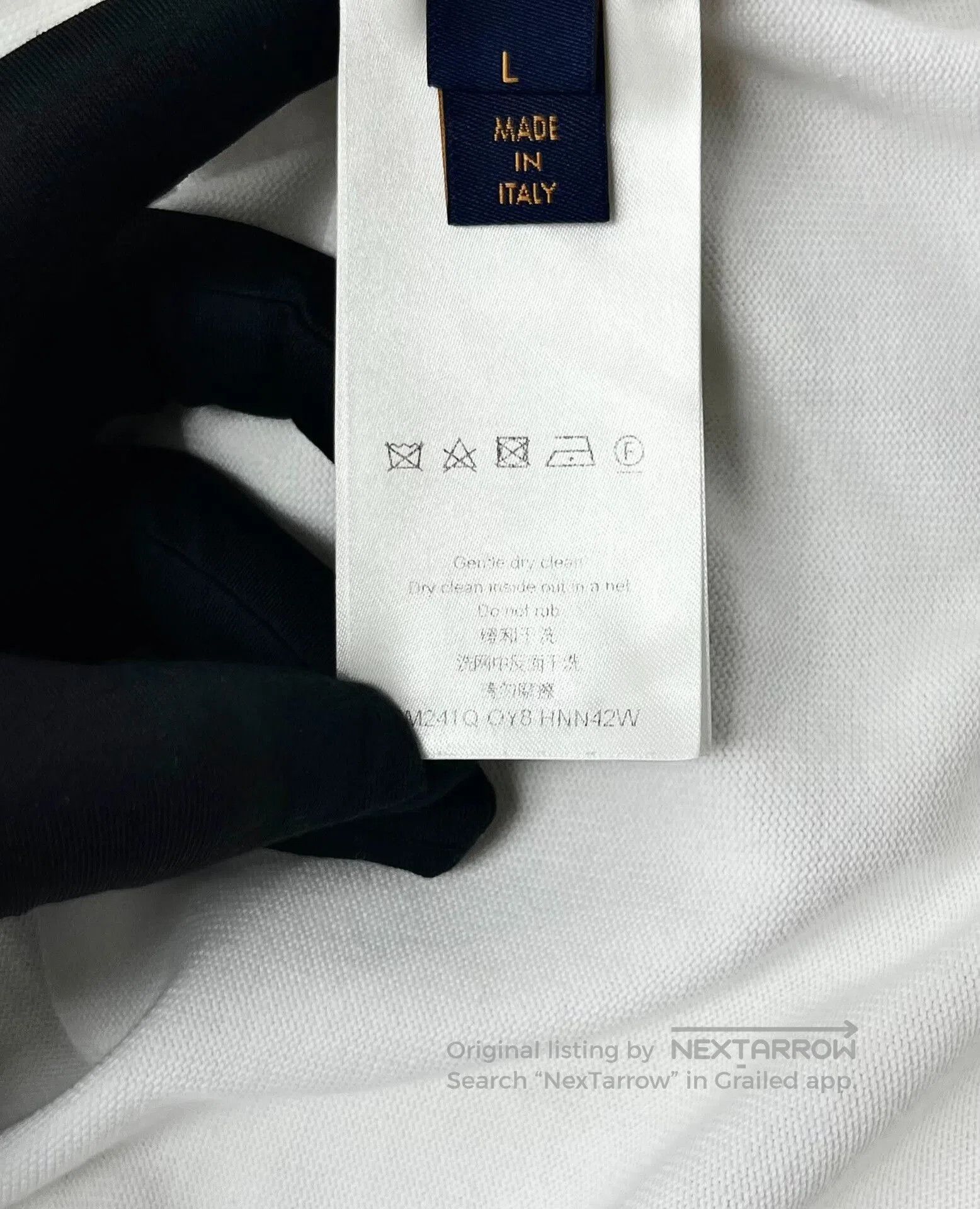 Louis Vuitton louis vuitton white embroidered logo knit tee. Size US L / EU 52-54 / 3 - 3 Thumbnail