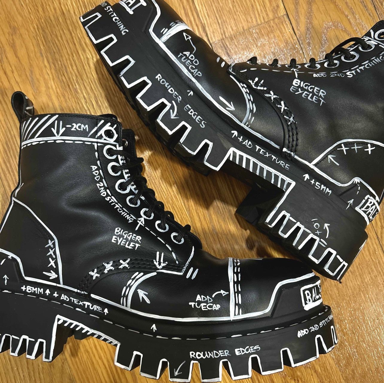 Balenciaga Strike Lace Up Boot “Marker Pen Print” Size 41 display picture 1