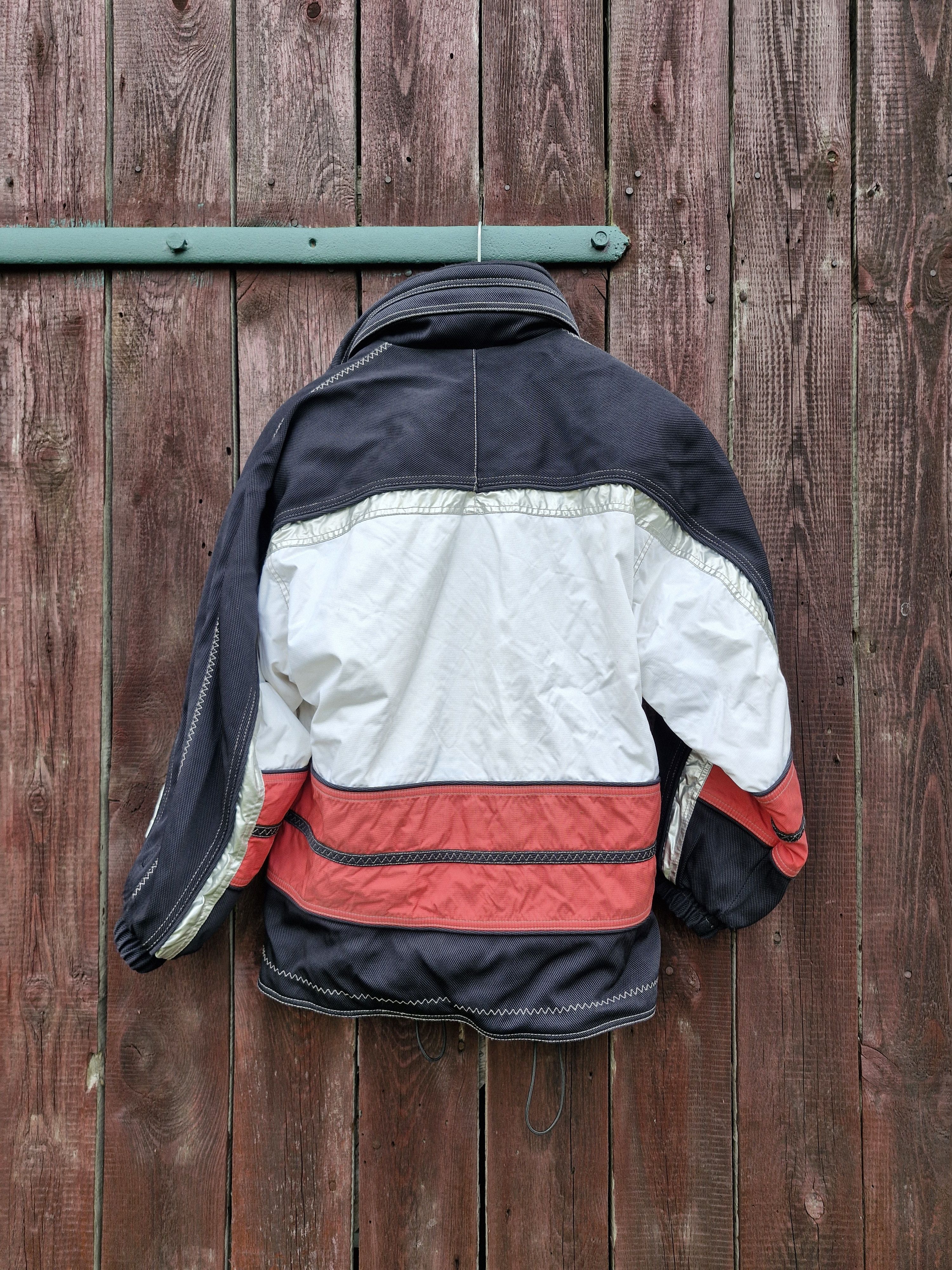 Descente Descente ski womens jacket vintage Size M / US 6-8 / IT 42-44 - 2 Thumbnail