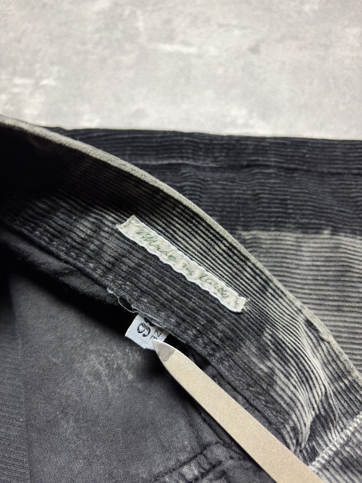 Jean Paul Gaultier Jean Paul Gaultier Corduroy Colorblock Sprayed Pants 36 Size US 36 / EU 52 - 11 Thumbnail