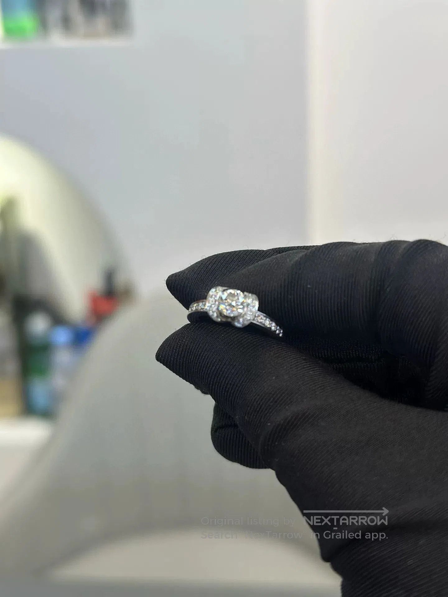Tiffany & Co. Tiffany Ribbon 0.50ct Solitaire Ring. Size ONE SIZE - 4 Thumbnail