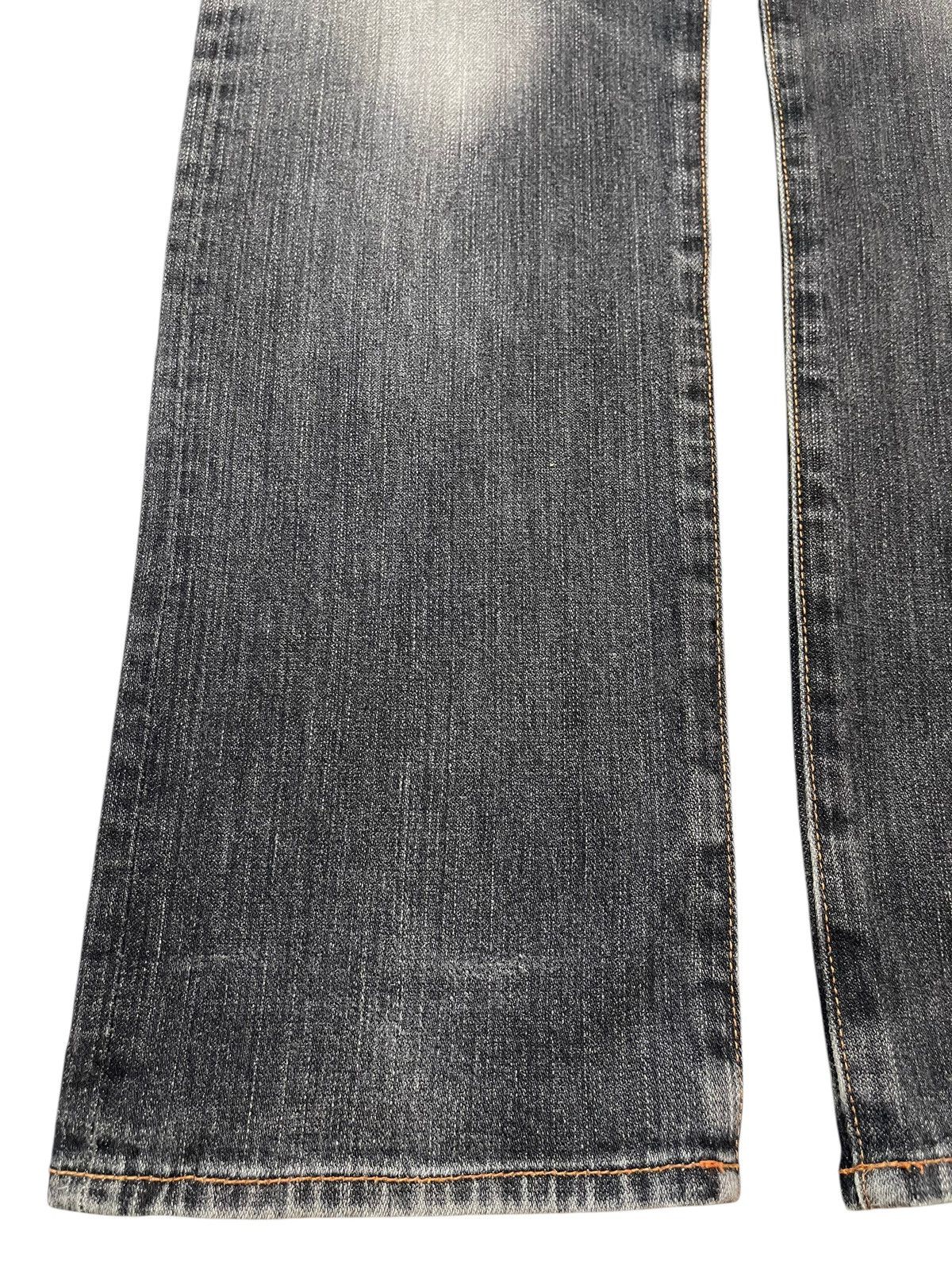 Undercover Vintage Japanese Brand Faded Wash Style Loose Jeans Size US 32 / EU 48 - 7 Thumbnail