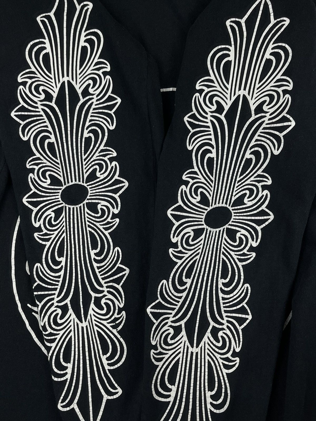 Chrome Hearts Chrome Hearts Taipei Floral Sleeve Cross Longsleeve Tshirt Size US L / EU 52-54 / 3 - 7 Thumbnail