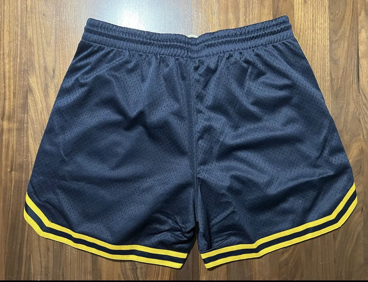 Aime Leon Dore Aime Leon Dore ALD Collegiate Gym Short Size US 32 / EU 48 - 2 Thumbnail