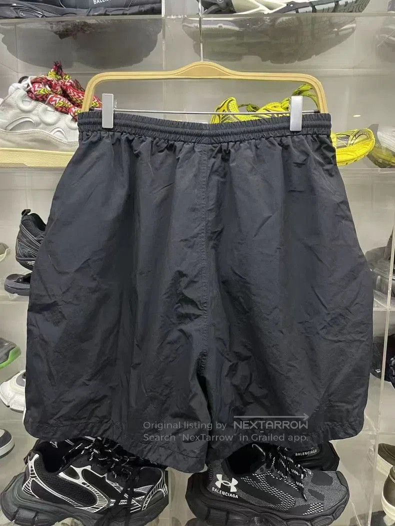 Balenciaga Balenciaga x adidas Logo Stripe Casual Shorts. Size US 38 / EU 54 - 2 Thumbnail