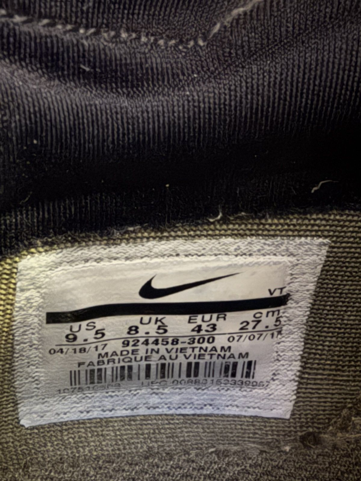 Nike Airmax 90 Size US 9.5 / EU 42-43 - 5 Thumbnail