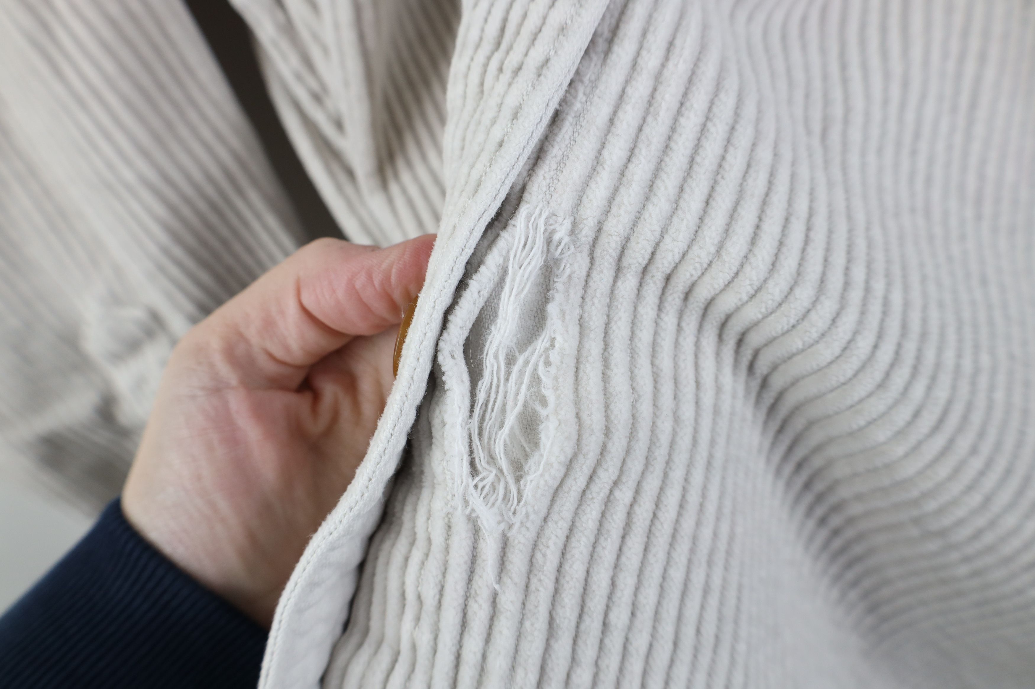 Eddie Bauer Vintage 90s Eddie Bauer Heavy Corduroy Button Shirt Gray Size L / US 10 / IT 46 - 7 Thumbnail