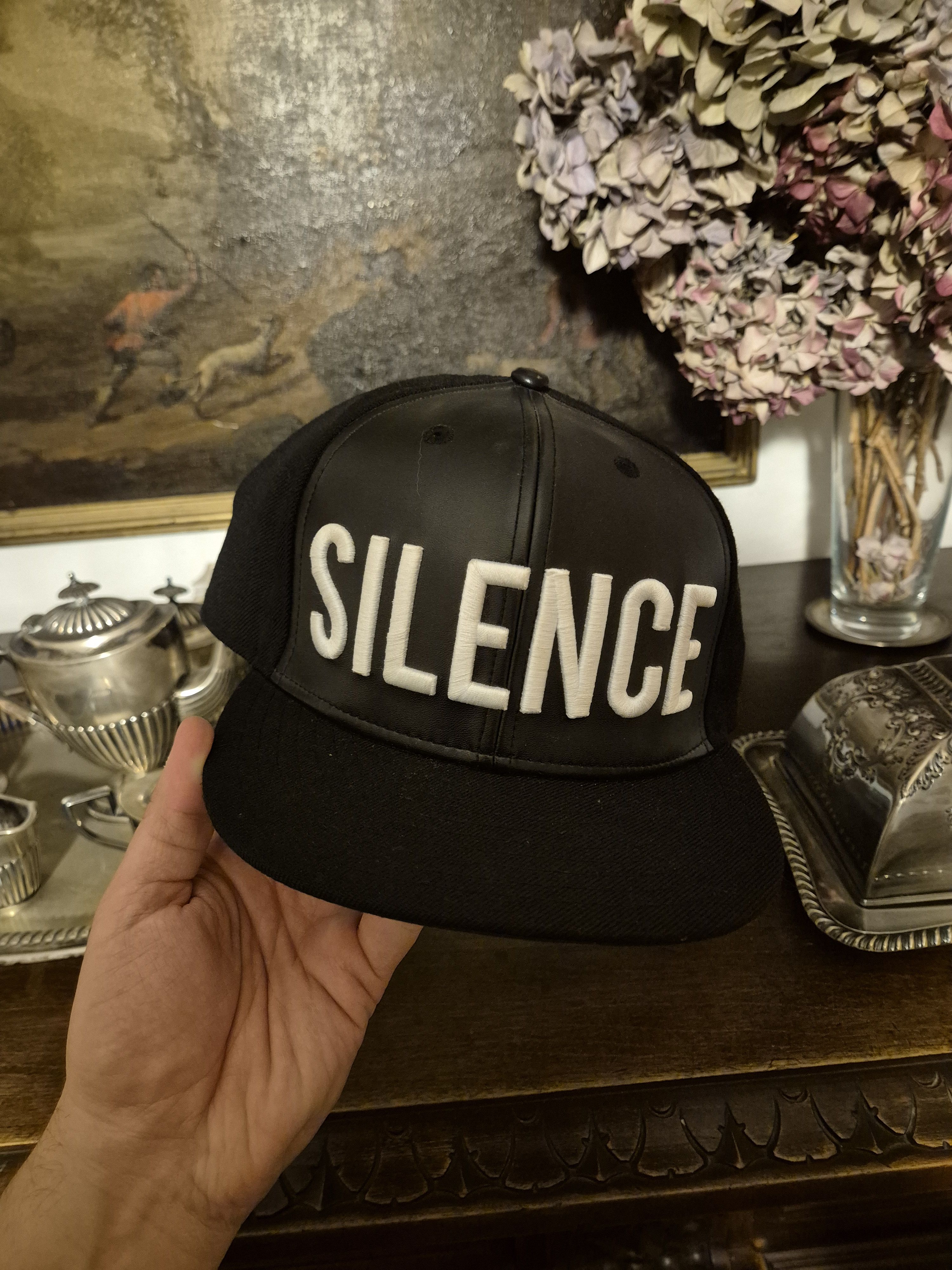 SILENCE cap
