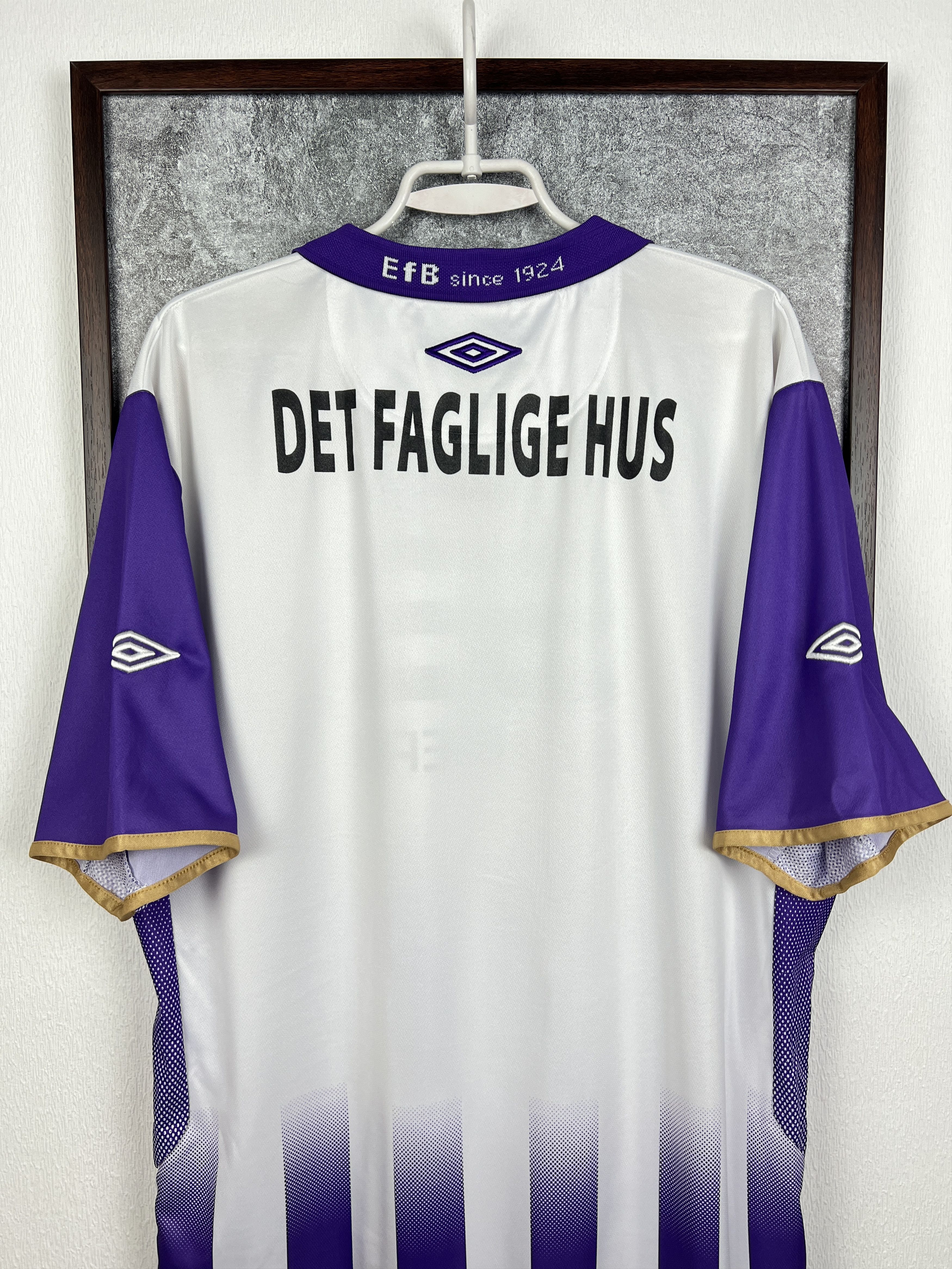 Umbro Esbjerg Away football shirt 2009 Soccer Jersey Trikot Rare Size US XXL / EU 58 / 5 - 9 Thumbnail