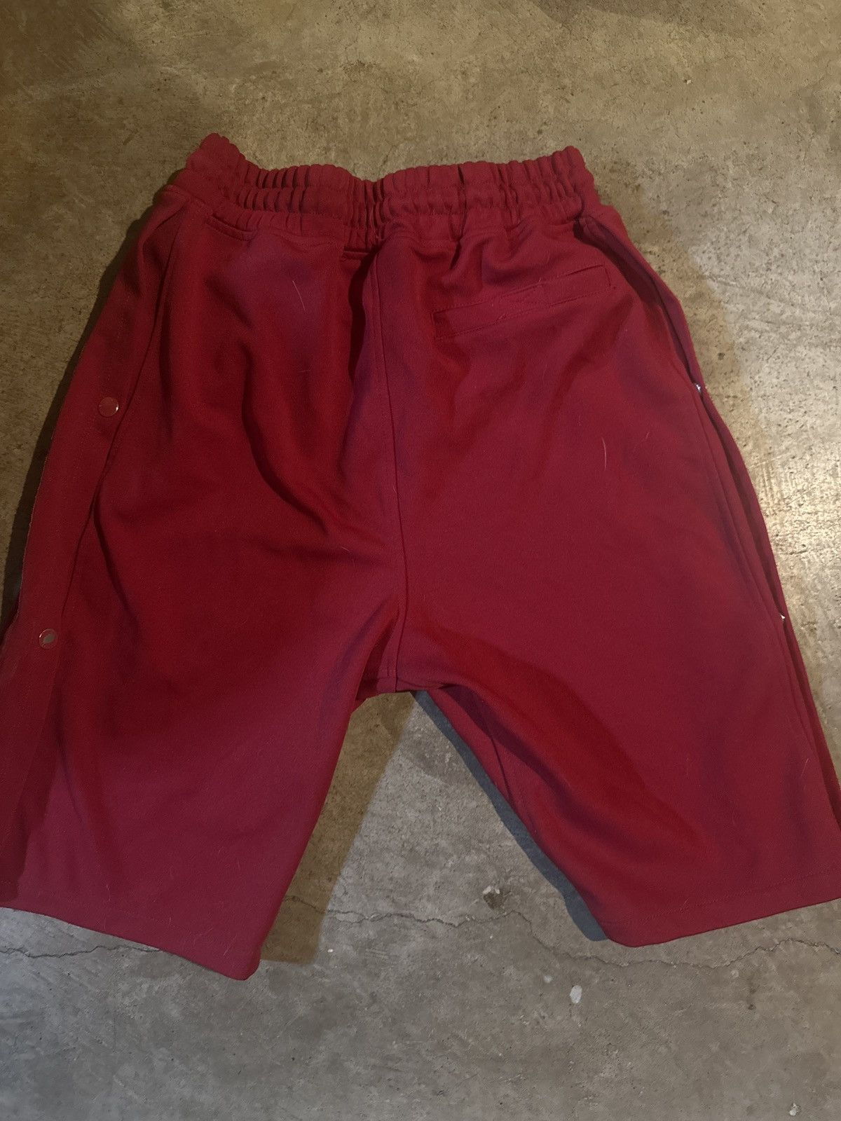Staple Red staple shorts old Size US 32 / EU 48 - 2 Thumbnail