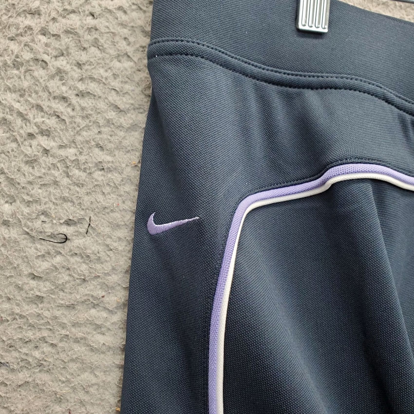 Nike Nike Running Shorts Womens XL Navy Elastic Waistband Embroidered Logo Pull On Size 40" / US 18 - 6 Thumbnail
