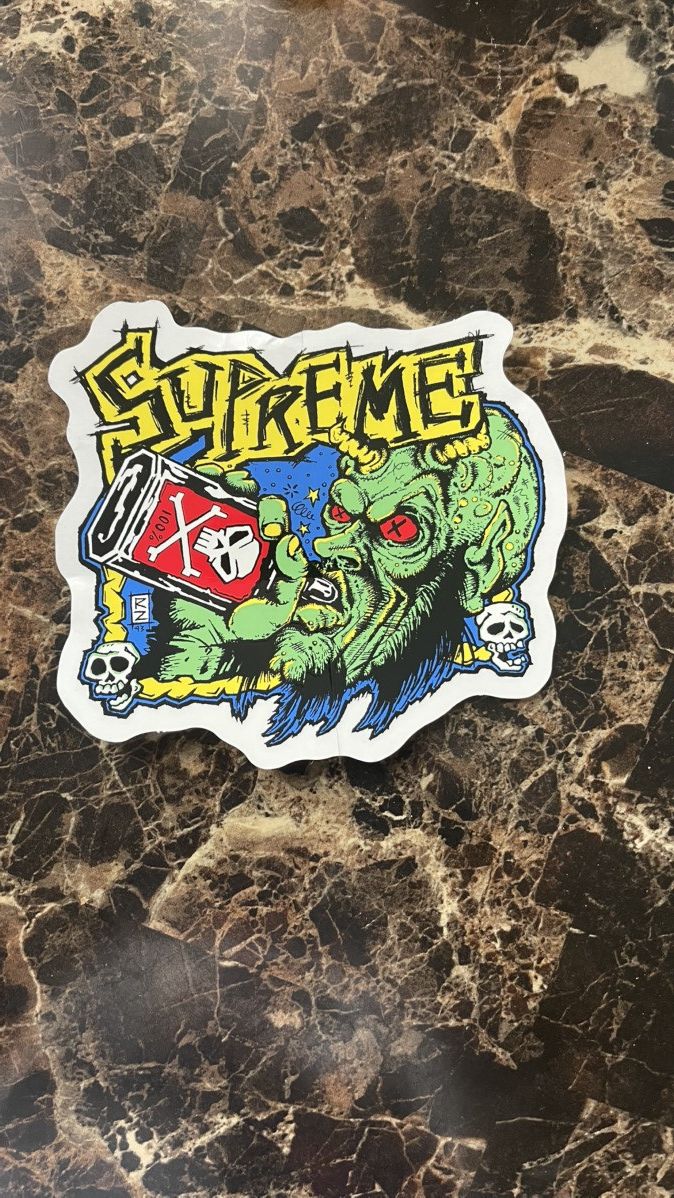 Supreme Supreme 2003 calendar by Terry Richardson with poster