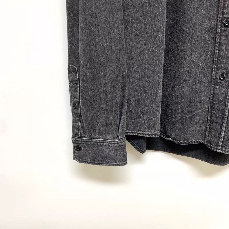 Balenciaga Balenciaga size 39 Washed denim shirt with logo on back sh Size US M / EU 48-50 / 2 - 5 Thumbnail