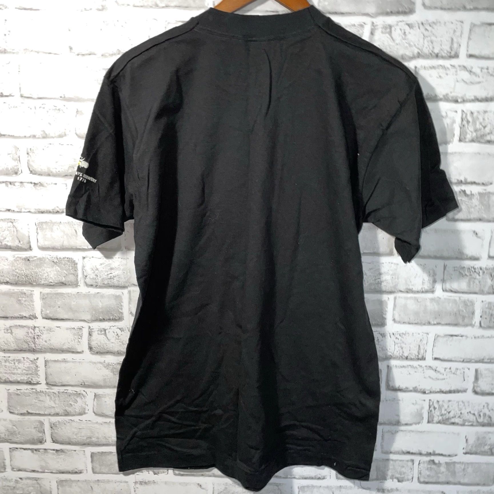 Fruit Of The Loom VINTAGE Fruit of the Loom T-Shirt STITCH USA Black Graphic Tee Mens L Adult Large Cotton Single Stitch Size US L / EU 52-54 / 3 - 5 Thumbnail