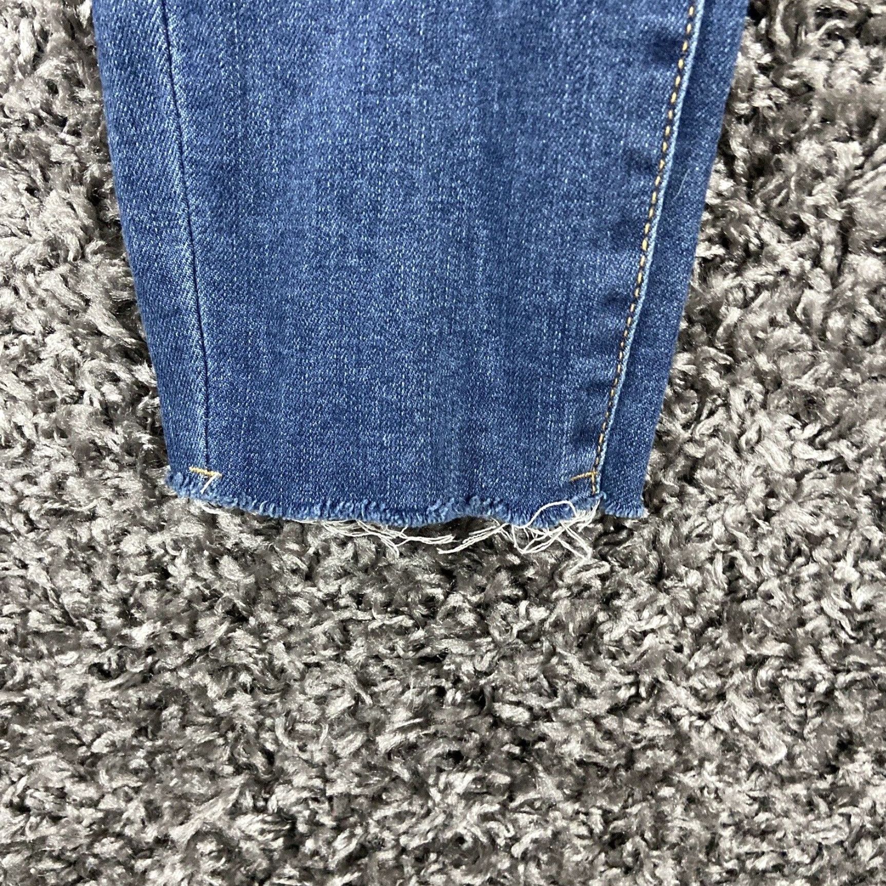 Vintage Kendall + Kylie The Kontour High Rise Skinny Distressed Blue Jeans Women’s 0/24 Size 25" / US 0 / IT 36 - 3 Thumbnail