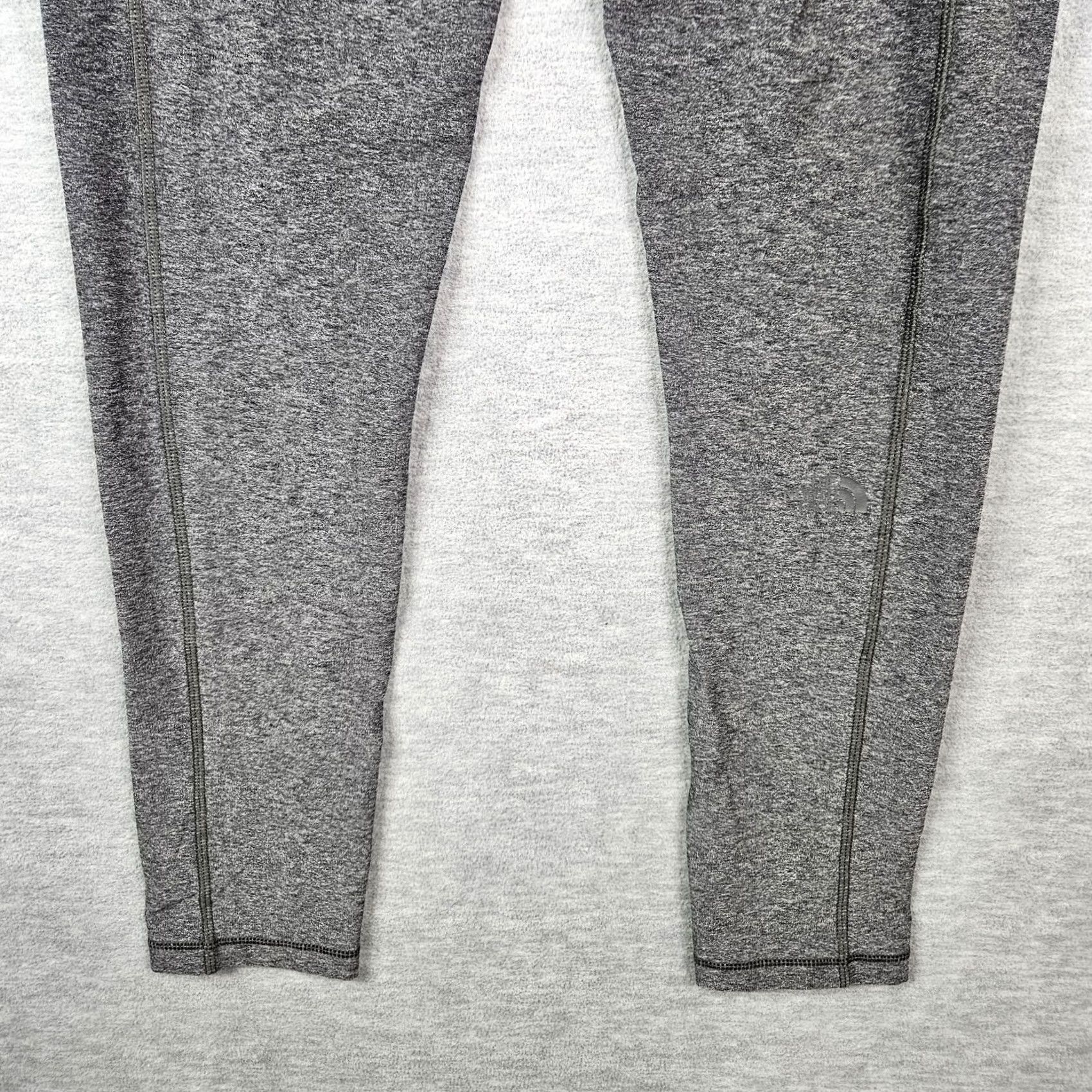 The North Face The North Face Women's Dark Gray Side Pockets Crop Workout Gym Leggings Size L Size 36" / US 14 / IT 50 - 4 Thumbnail
