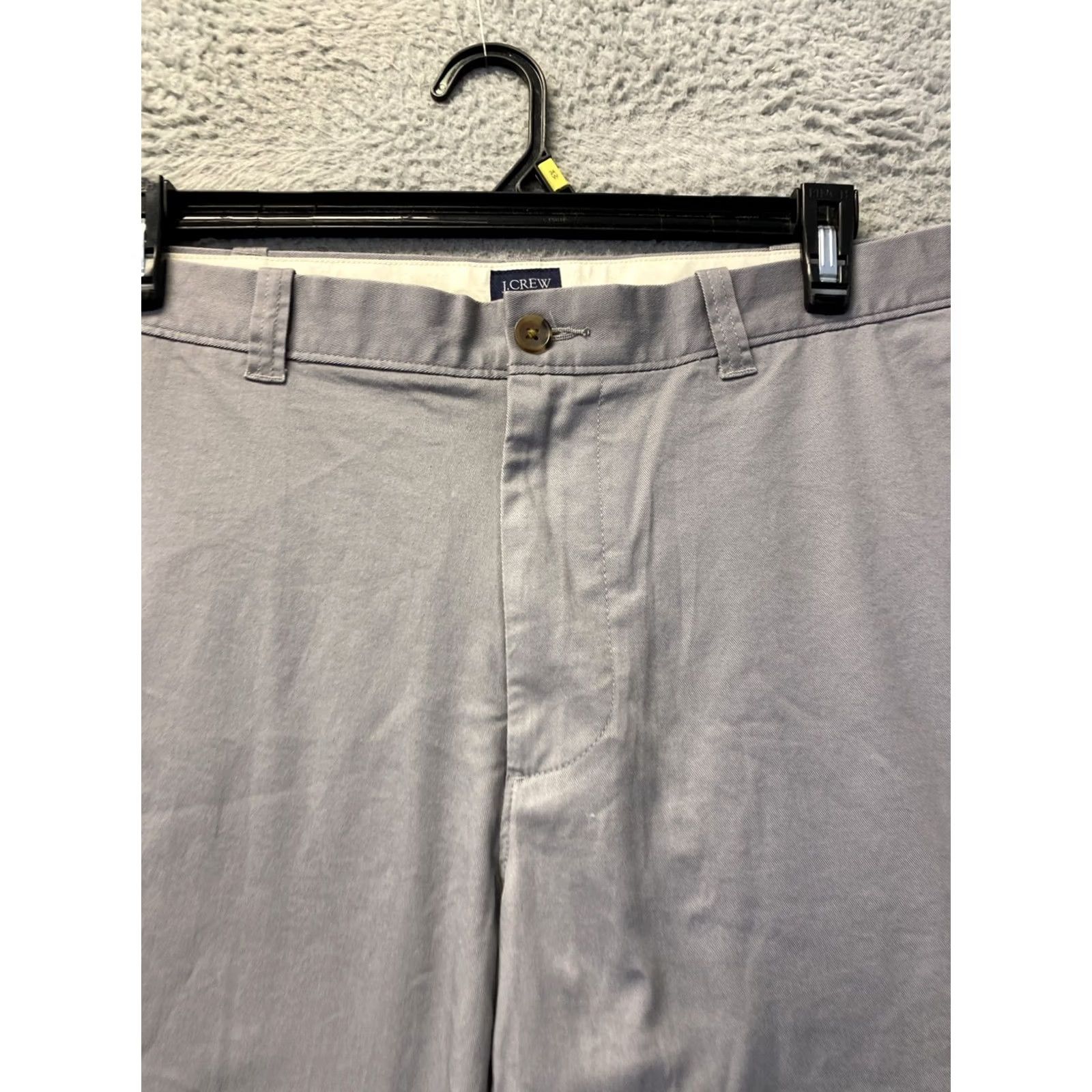 J.Crew J.CREW Shorts Mens 38 Gray 100% Cotton Chino Flat Front Button Zipper Casual /0863 Size US 38 / EU 54 - 2 Thumbnail