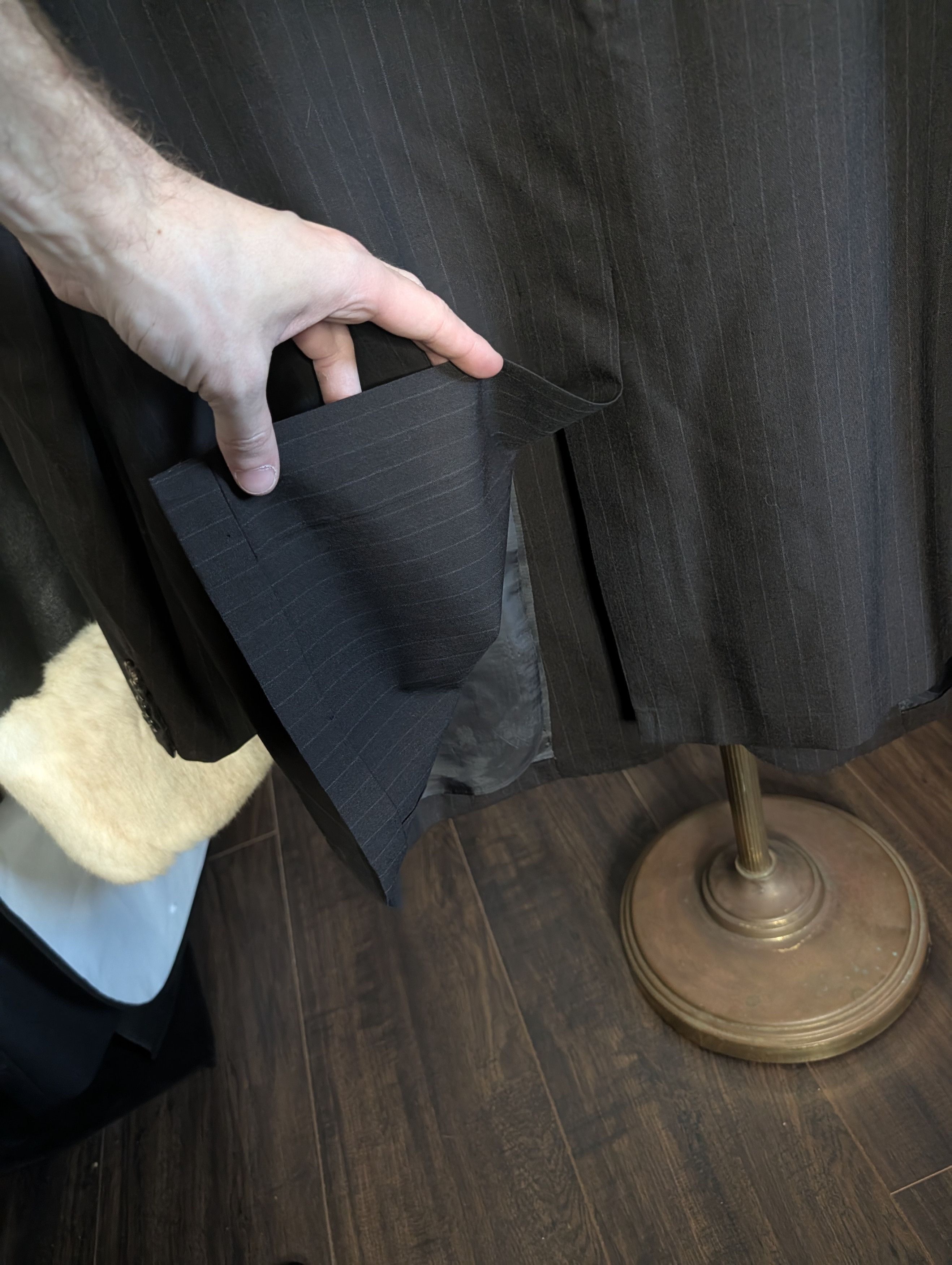 Oxxford Clothes 2pc Brown Pinstripe Super 100s Handmade Suit 44R Size 44R - 7 Thumbnail